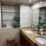 Oceans House Villa Carcavelos (Lisbon)