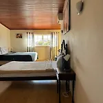 Oceans House * Carcavelos (Lisbon)
