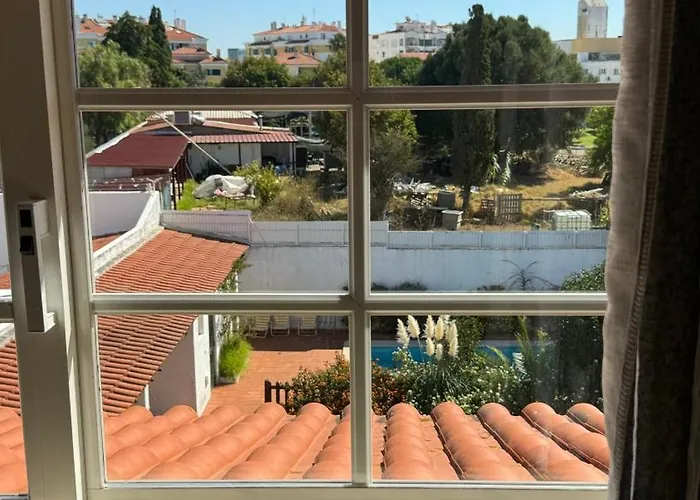 Oceans House Carcavelos (Lisbon)