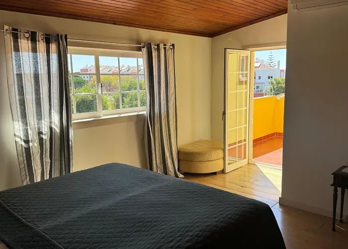 Willa Oceans House Carcavelos (Lisbon)