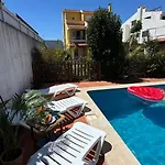 Oceans House Carcavelos (Lisbon)