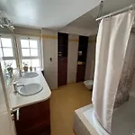 Oceans House Villa Carcavelos (Lisbon)