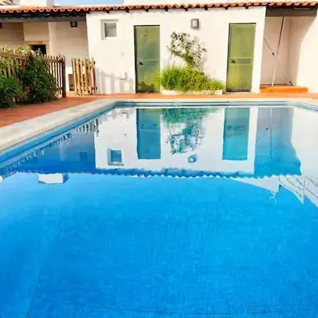 Villa Oceans House