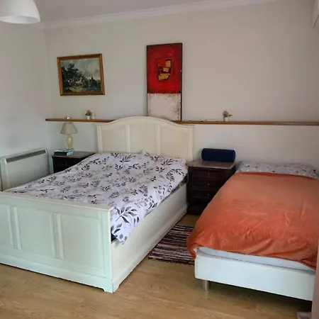 Oceans House * Carcavelos (Lisbon)