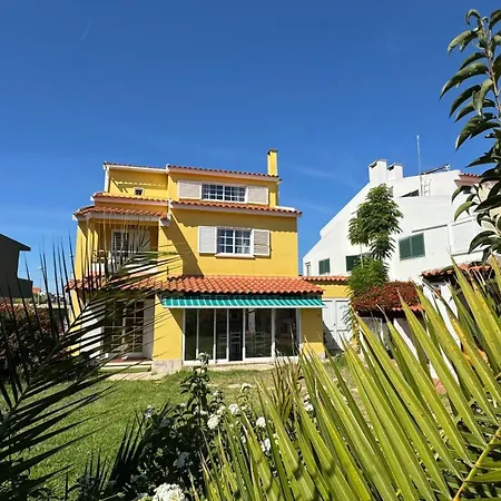 Oceans House Villa Carcavelos (Lisbon)