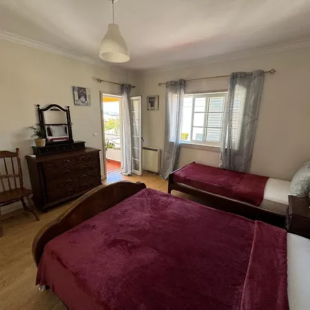 Oceans House * Carcavelos (Lisbon)